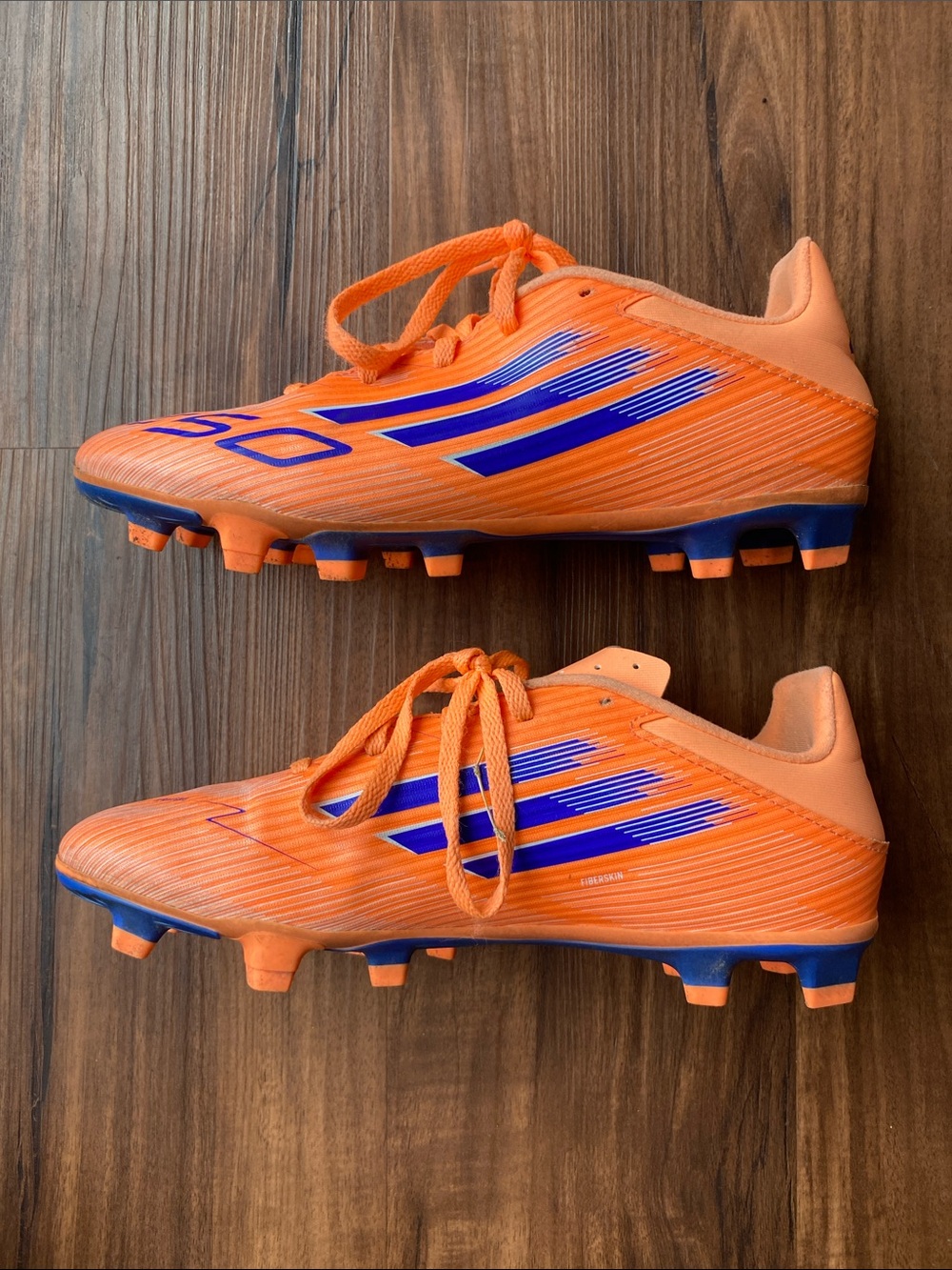 adidas Soccer Cleats - Picture 3 of 7
